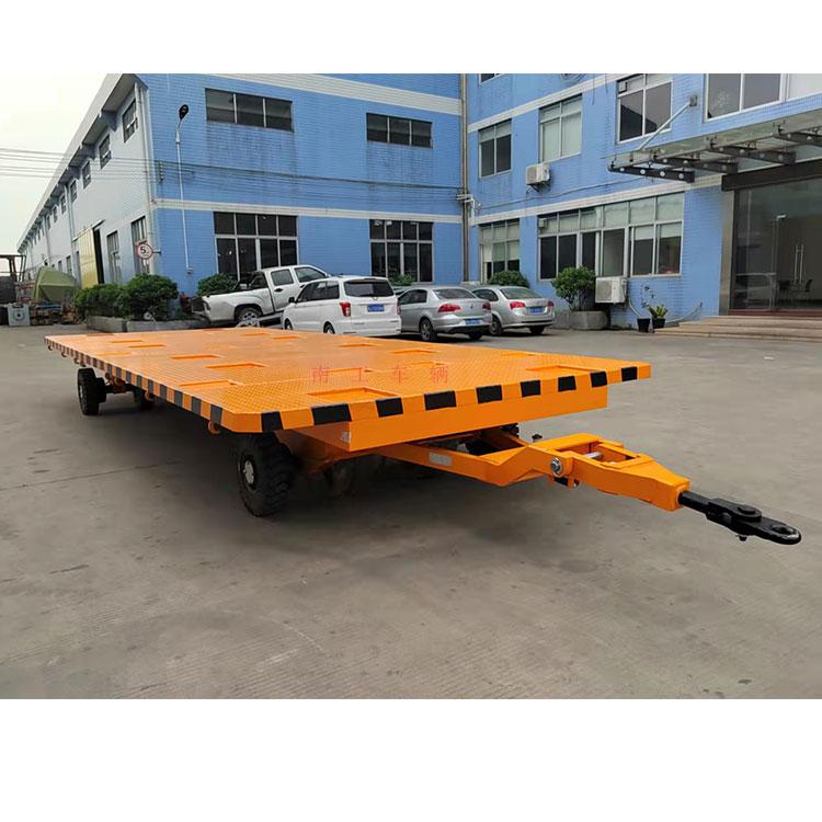 8.2T中型Milan.com全挂车