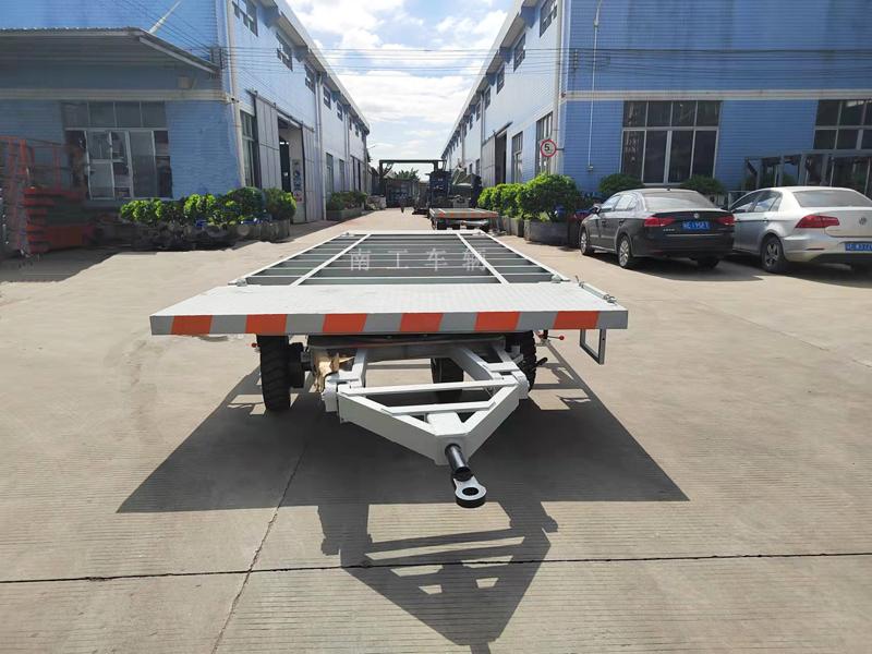 16TMilan.com骨架式全挂车