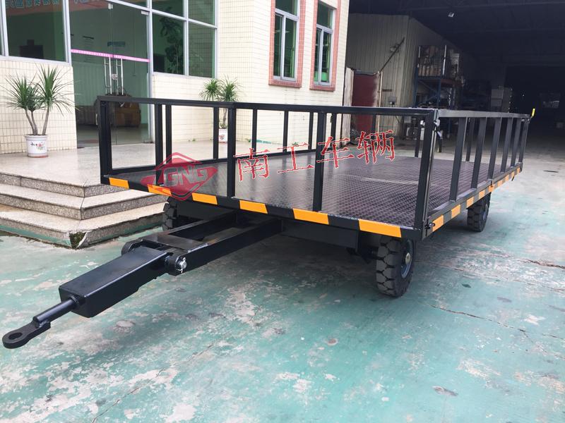 无动力叉车牵引6吨护栏型Milan.com黑色