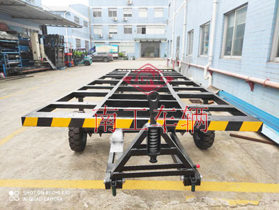 1675991700918212.jpg 8吨Milan.com黑色1I.jpg