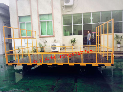 1676858966244315.jpg 3吨护栏型4轮Milan.com4I.jpg