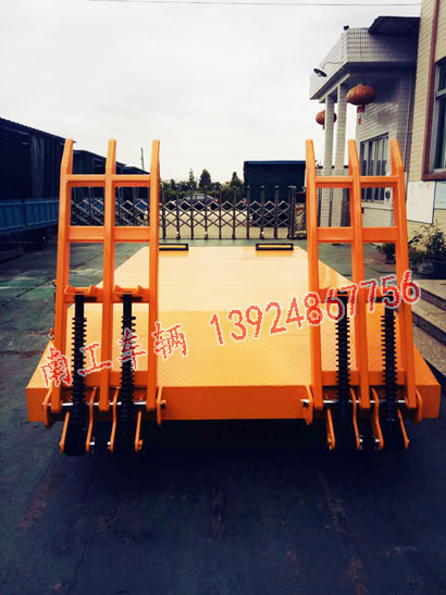 1676945988414978.jpg 橙色带爬梯Milan.com2I.jpg