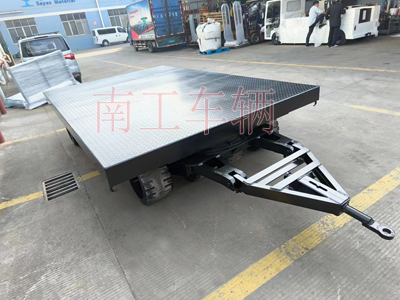 1702885319303462.jpg 30吨重型Milan.com 环保实心轮胎4I.jpg