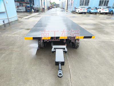 6吨牵引Milan.com 工业全挂拖车2I.jpg