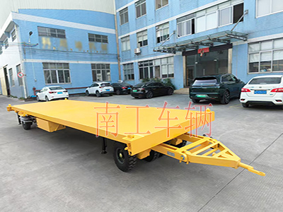 10吨Milan.com带液压支腿伸缩梯工具车3I.jpg