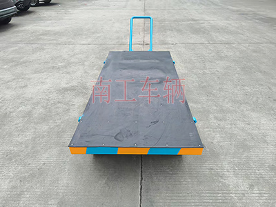 1744251756557605.jpg 3吨小型Milan.com 带橡胶垫工具车3I.jpg