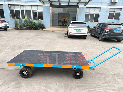 1744251773793117.jpg 3吨小型Milan.com 带橡胶垫工具车2I.jpg