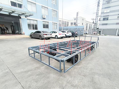 1754271818741416.jpg 4吨骨架式Milan.com 带下翻护栏工具拖车5I.jpg