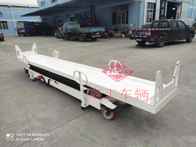 1768455983207835.jpg 机器人用半自动电动举升工具拖车I.jpg